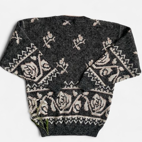 SOLD - Picture 2 of 8